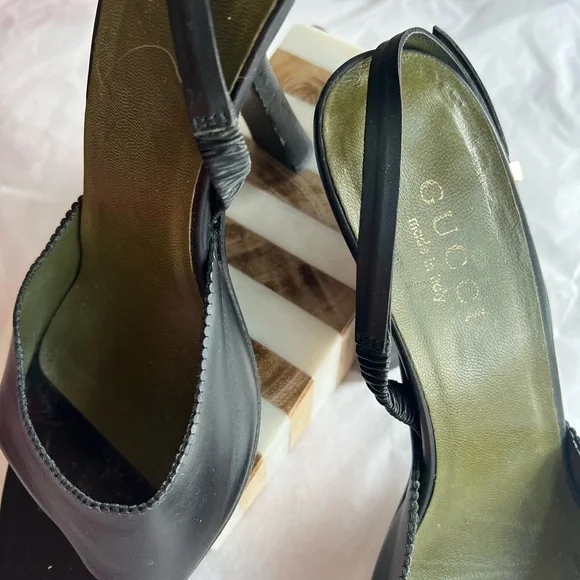VTG 90s GUCCI slingback sandals sz 8 black leather scalloped edge 4.25in heel - Picture 3 of 16